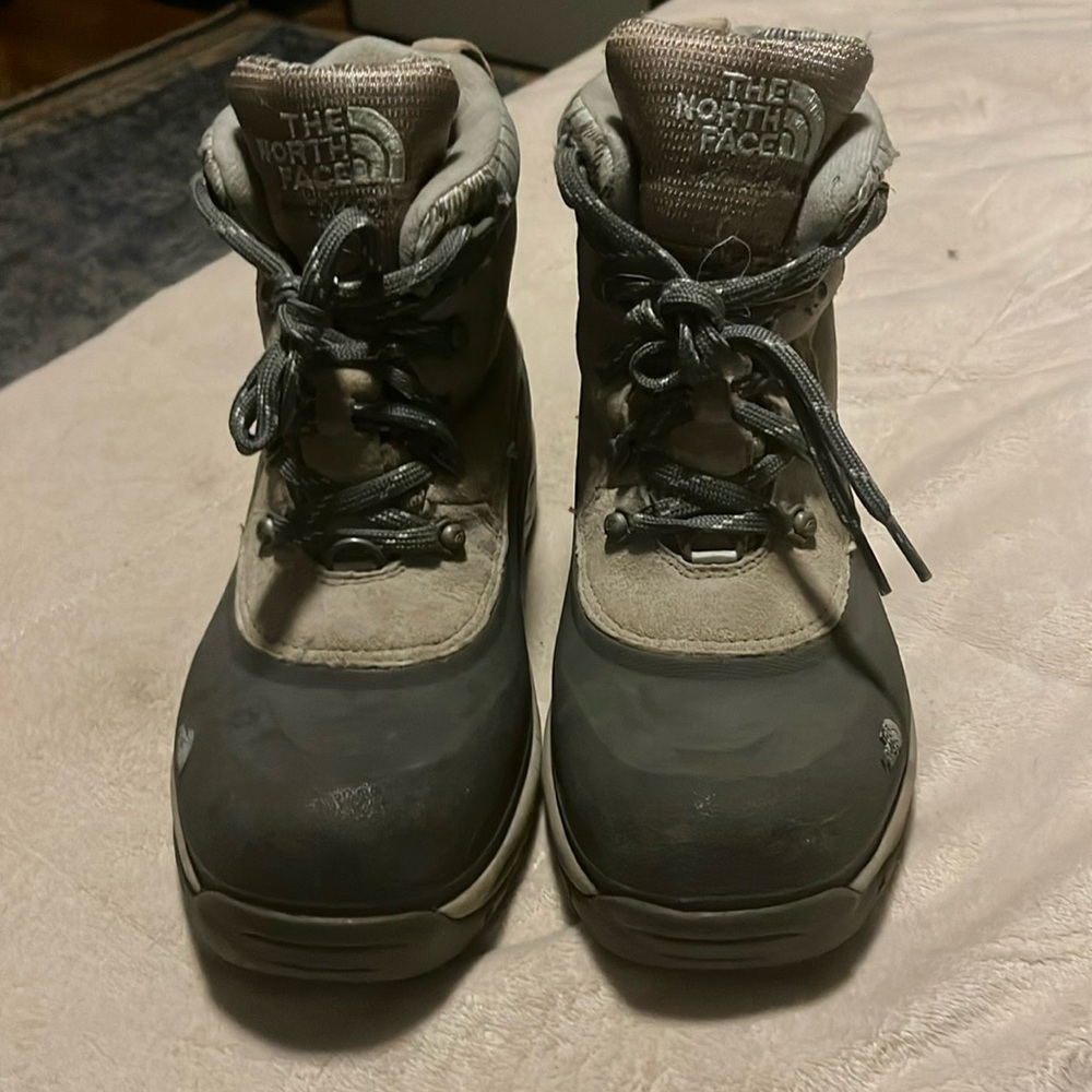 The North Face winter boots for women size 8.